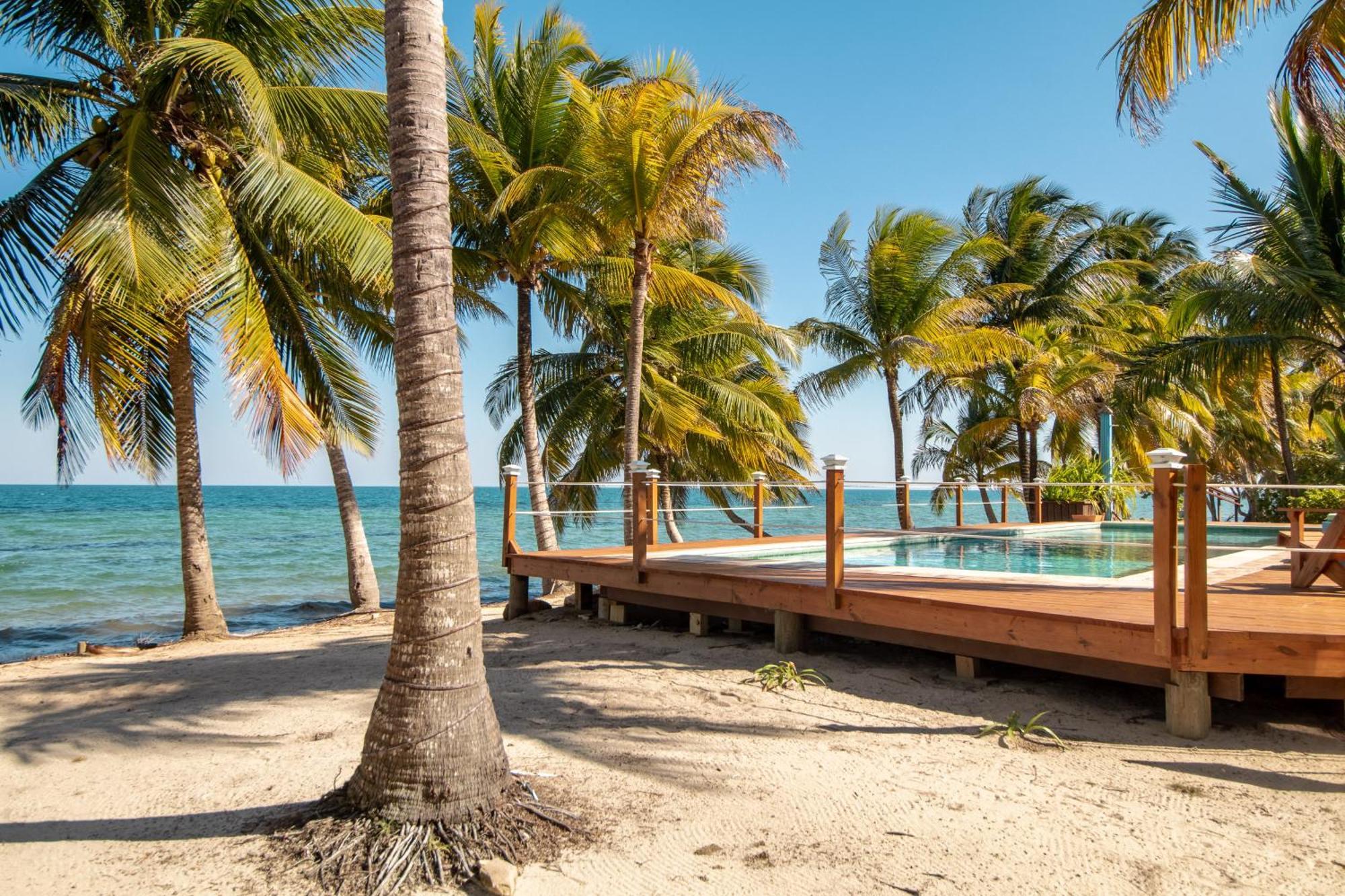 Beachside Villas Gold Standard Certified Placencia الغرفة الصورة